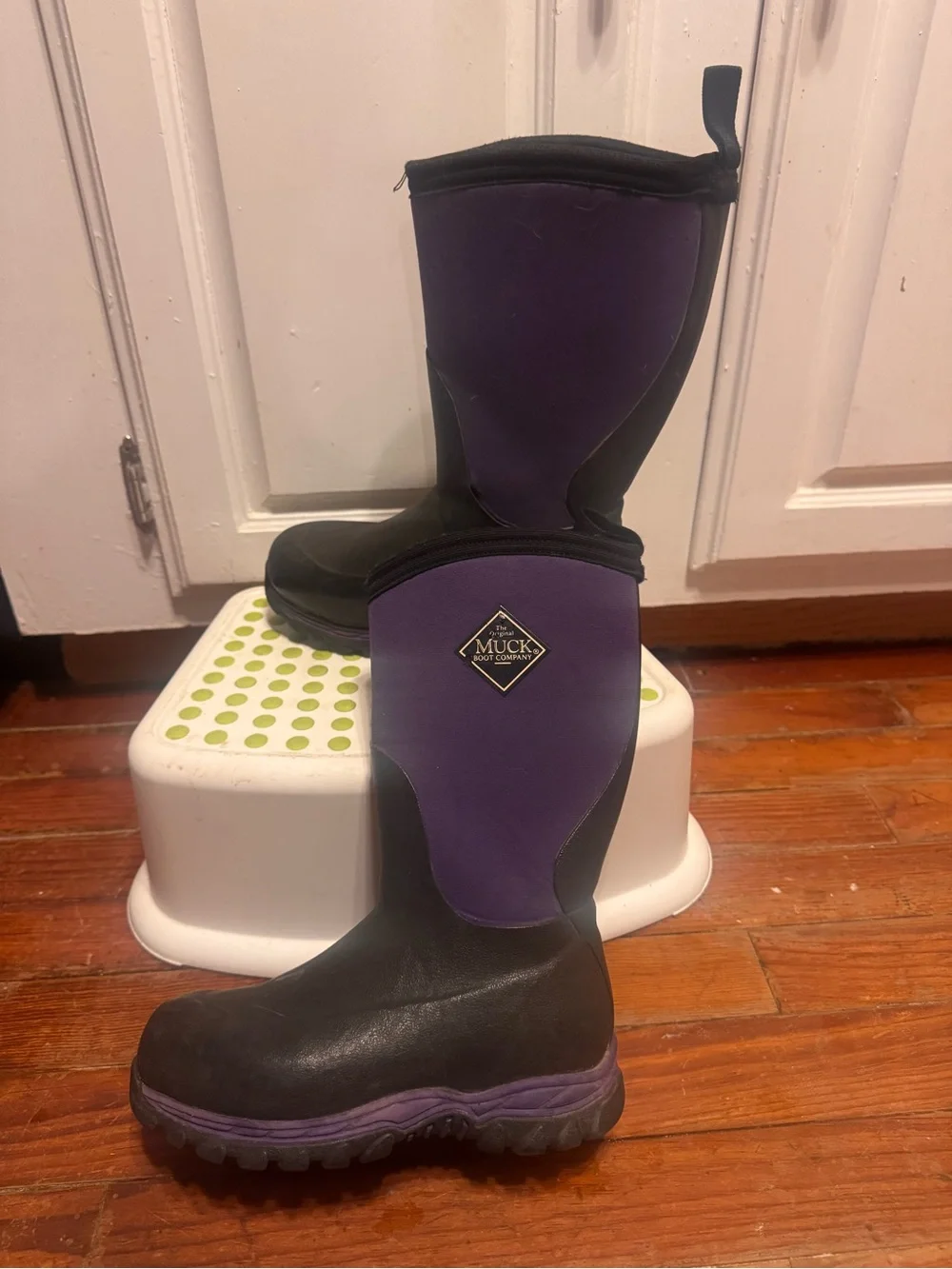 Muck Boot Company Kids' Purple and Black Waterproof Boots girls size 1